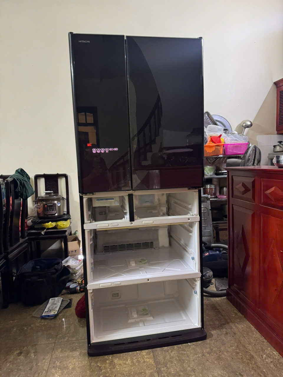 Chúng tôi cam kết tủ lạnh sẽ hoạt động ổn định với chế độ bảo hành dài hạn đảm bảo tủ lạnh hitachi được bền bỉ nhất