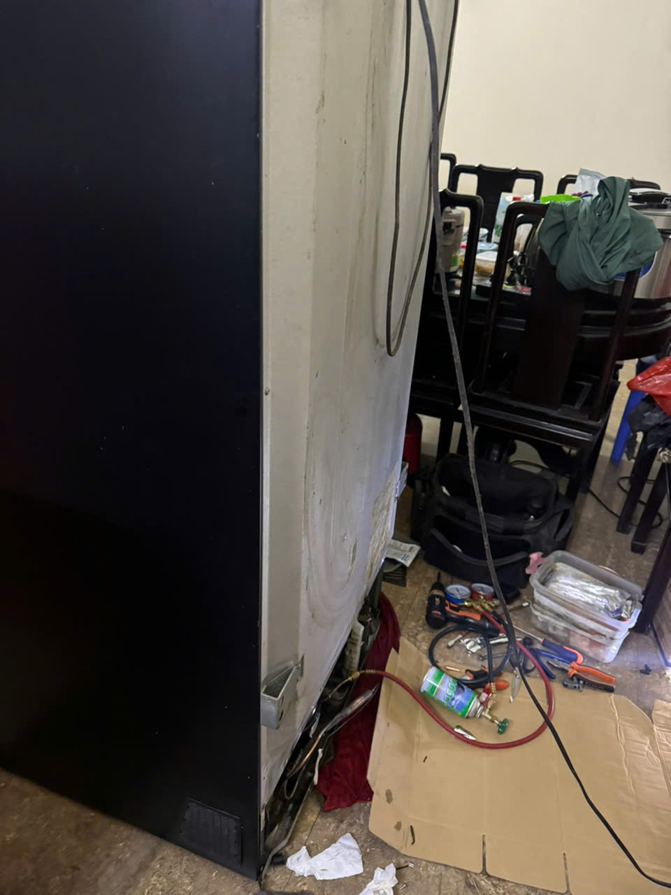 Quy trình thay lốc máy nén tủ lạnh Hitachi tại nhà khách hàng theo quy trình 5S là hãng đề ra