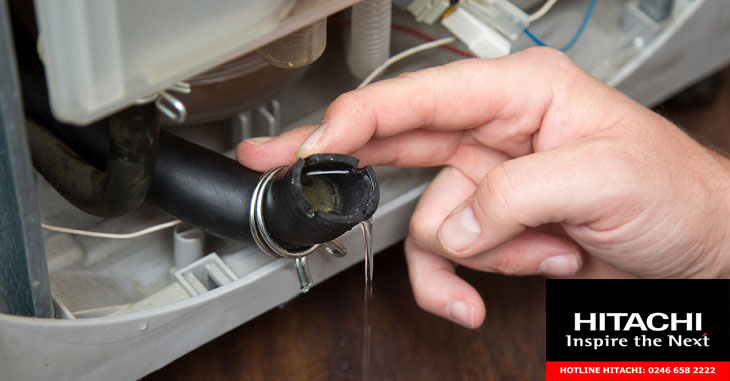 máy giặt chảy nước dưới gầm nguyên nhân do đâu