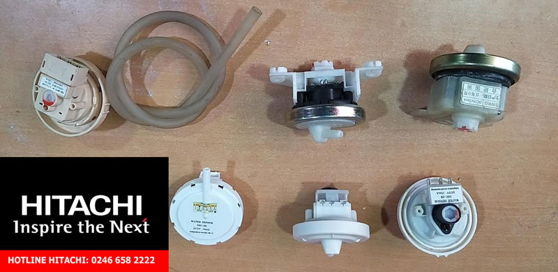 Kiểm tra cảm biến mực nước cũng như rắc kết nối