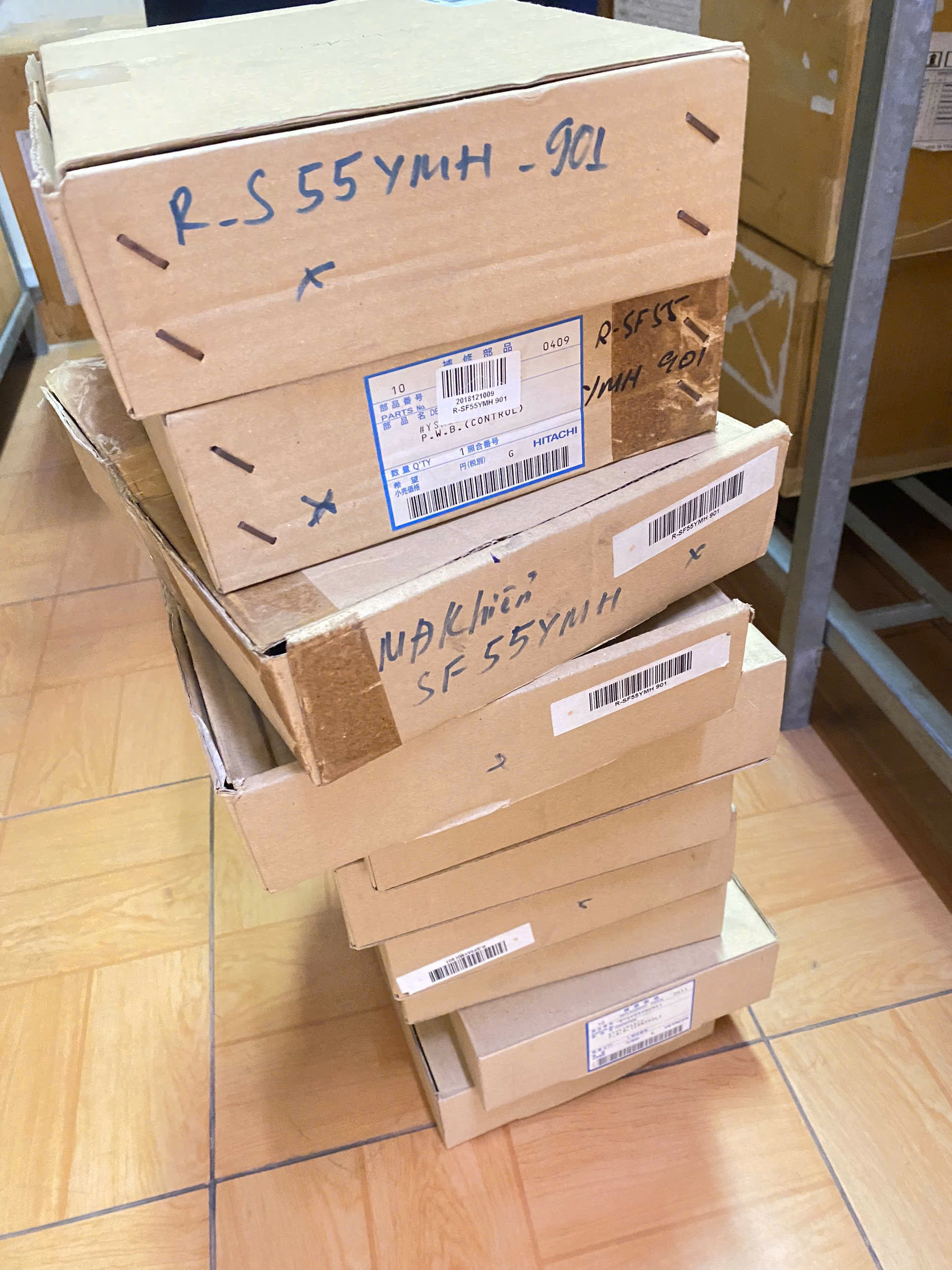 Boar mạch tủ lạnh Hitachi nội địa mới full hộp
