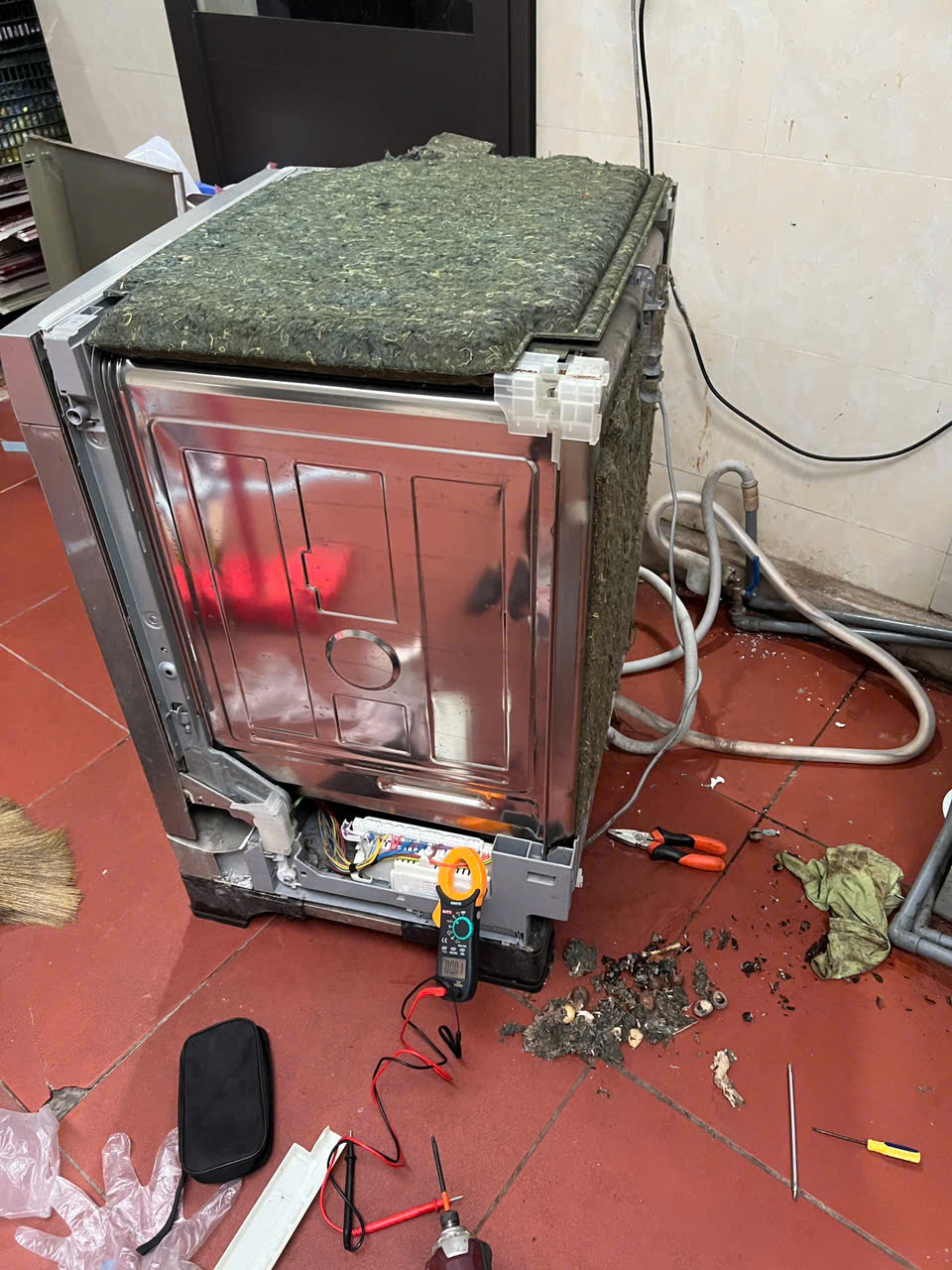 Địa chỉ sửa máy rửa bát Hitachi uy tín tp Hồ Chí Minh